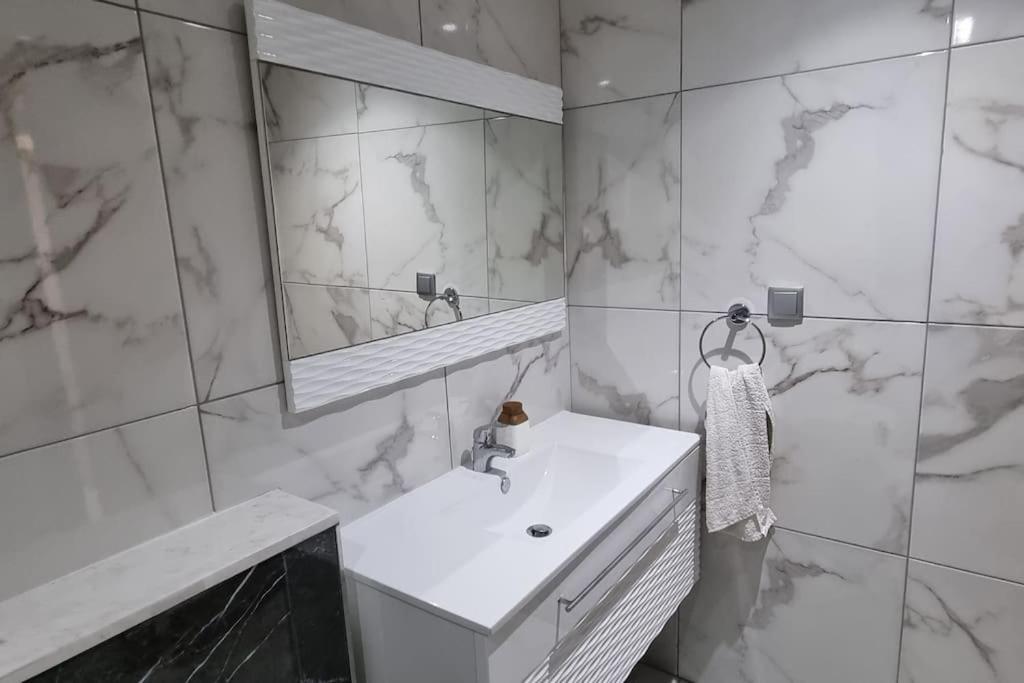 Fantastique, Luxerieux, Agreabel Appartement Munastır Dış mekan fotoğraf